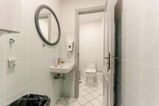 Biroja telpas Rīgas aktīvajā biroju centrā   Ir piemērota gan biroja, gan tirdzniecības Rīga - foto 5