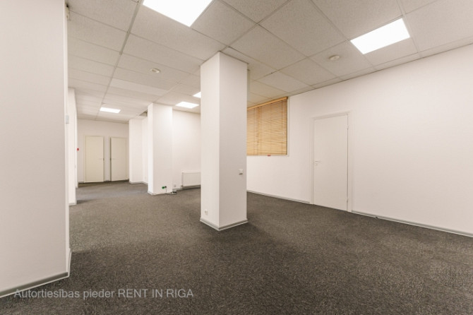 Birojs tuvējā Pārdaugavā.  + renovēta ēka; + kabinetu plānojums; + halle sekretāre; + Rīga - foto 5