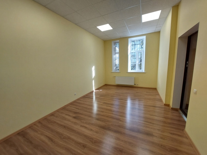 Izīrē dažādus birojus Rīgas centrā.  + Rīgas centrs  + Nelieli komunālie maksājumi  + Rīga - foto 9