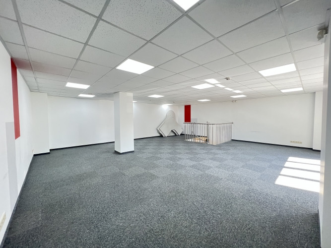 Piedāvājumā biroja telpas Dzirciema, Ūdens iela 12.  + Kopējā platība 148.2 m2;  + 2.-3. Rīga - foto 8