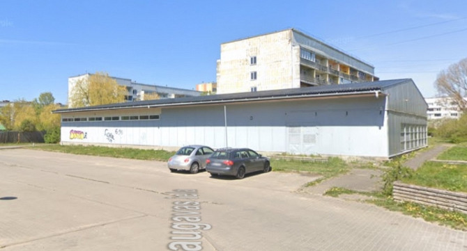 Pārdod veikala ēku Ezerkrasta rajonā.  Ēka celta 2002.gadā.  Metāla konstrukcijas, metāla Liepāja - foto 1