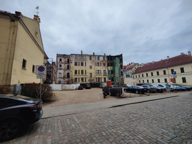 Brīvs zemes gabals Vecrīgā.  Ir izstrādāts attīstības projekts minimālā sastāvā, kas Rīga - foto 3