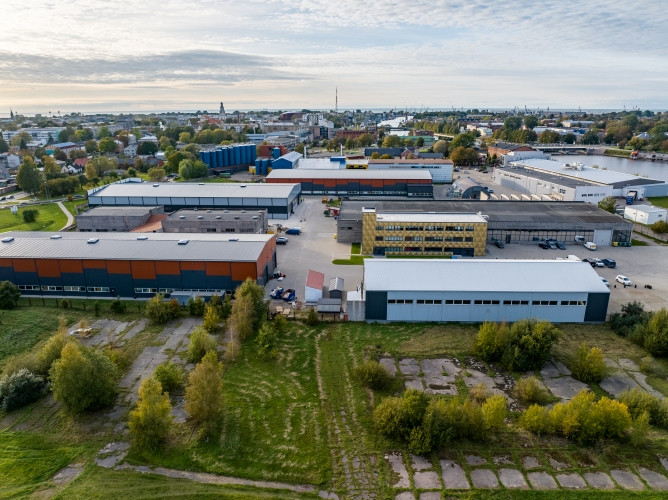 Noma pieejama jaunuzcelta noliktavas/ražotnes telpa.  + Ēkas izmēri 24 x 78 m + Ēkas augstums Liepāja - foto 6