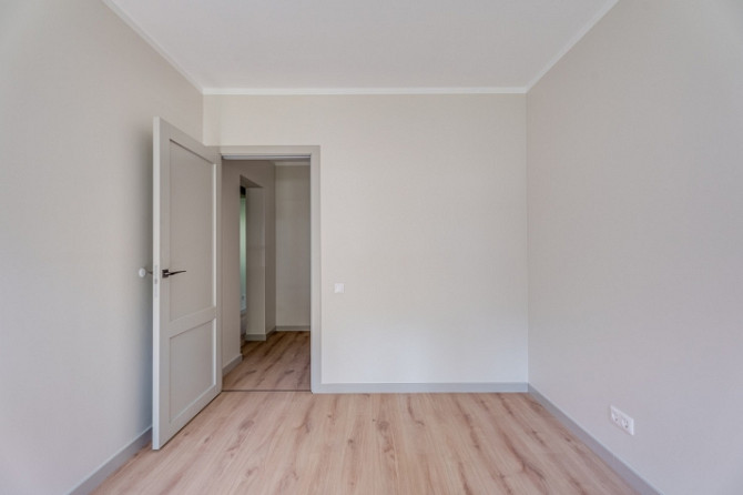 Piedāvājumā mūsdienīgs 2 istabu dzīvoklis ar pilnu apdari renovētā projektā Priežu Nami, Jūrmala - foto 4
