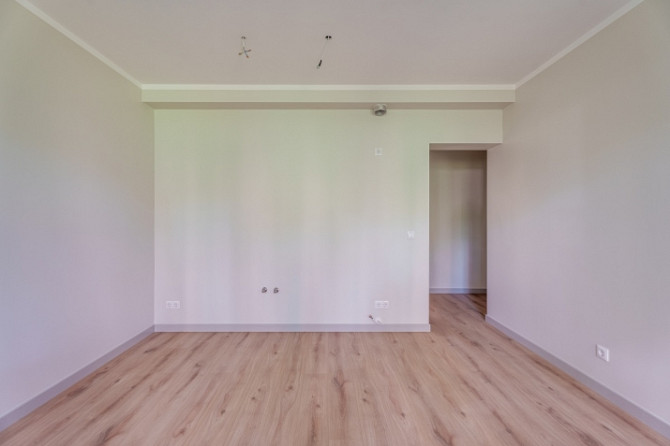 Piedāvājumā mūsdienīgs 2 istabu dzīvoklis ar pilnu apdari renovētā projektā Priežu Nami, Jūrmala - foto 6
