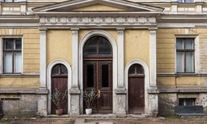 Vēsturiska villa Rīgas centrā.  Īpašums sastāv no 2 zemes gabaliem (3591 un 536 kvm) un no 3 Rīga - foto 3