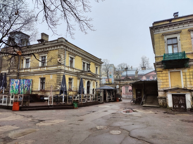 Vēsturiska villa Rīgas centrā.  Īpašums sastāv no 2 zemes gabaliem (3591 un 536 kvm) un no 3 Rīga - foto 4