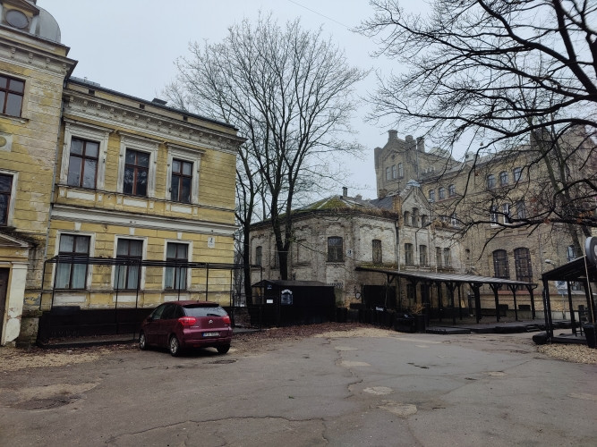 Vēsturiska villa Rīgas centrā.  Īpašums sastāv no 2 zemes gabaliem (3591 un 536 kvm) un no 3 Rīga - foto 6