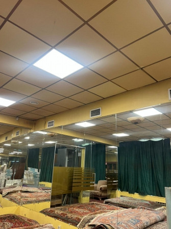 Tirdzniecības telpas uz Matīsa un Čaka stūra.  Visā ēkā tikko ir pabeigta renovācija. Rīga - foto 5
