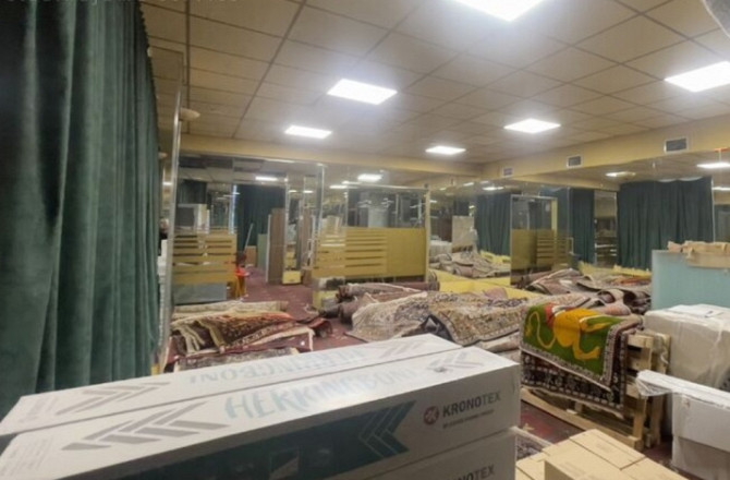 Tirdzniecības telpas uz Matīsa un Čaka stūra.  Visā ēkā tikko ir pabeigta renovācija. Rīga - foto 7