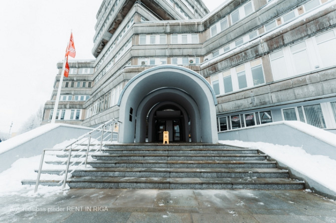Birojs ar panorāmas skatu Ganību dambī 36.  + 1 telpa. + Logi divās telpās pusēs. + Lamināta Rīga - foto 8