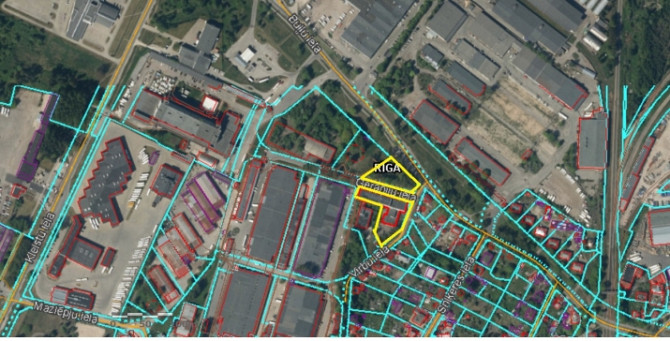 Pārdod 4 stāvu biroju ēku ar zemi 0.6350 ha.  Īpašumā ietilpst: (C) Buļļu iela 70a - parks Rīga - foto 9