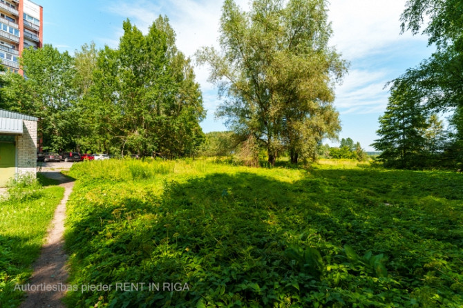 Pārdod zemes gabalu Mežaparkā pie Ķīšezera ar kopējo platību 7987 kvadrātmetri. Ir Rīga - foto 3