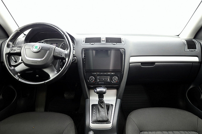 Skoda Octavia Comfortline Facelift ATM 1.6 TDI 77kW Tallina - foto 5