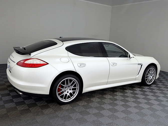 Porsche Panamera Turbo 4.8 368kW Tallina - foto 3