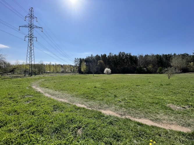 Pārdod Zemi Pļavniekos. Apkārtnē atrodas veiksmīgi realizētie daudzīvokļu māju projekti. Rīga - foto 3