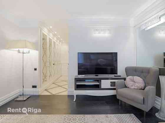 Сдаётся двухкомнатная квартира в элитном комплексе Aleksandra Apartment.  Квартира Rīga
