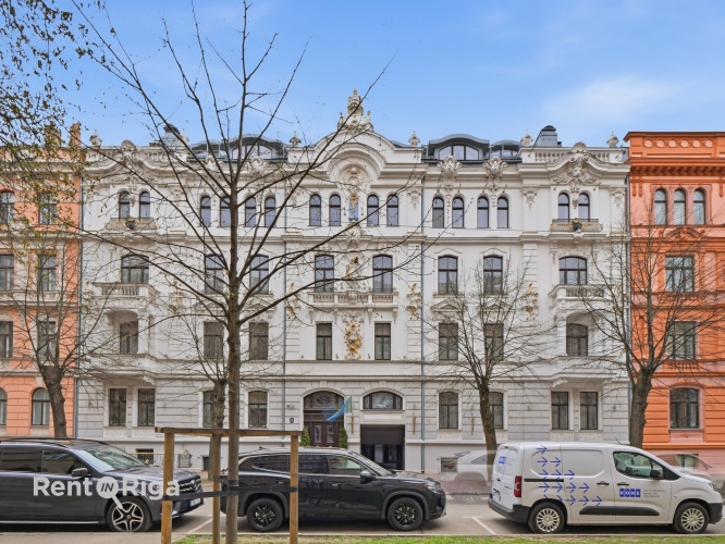 Izīrē 2-istabu dzīvokli elitārajā kompleksā Aleksandra Apartment.  Dzīvoklis sastāv no Rīga - foto 2