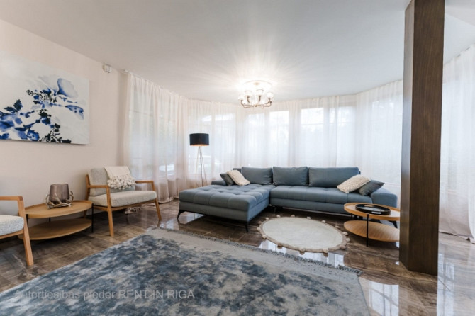 Tiek pārdota 3 stāvu māja (dvīnu mājas sekcija), 1 līnijā, Bulduri, Jūrmala. Mājas Jūrmala - foto 3