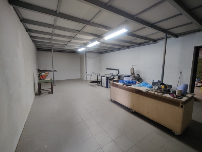 Noliktavas/ražošanas telpas Šampēterī.  Kopējā telpu platība 470 m2. 1. stāvs: Kopējā Rīga - foto 5