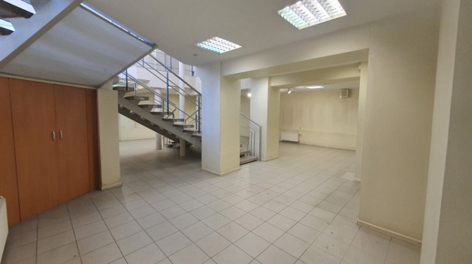 Gaišas un plašas tirdzniecības vai salona telpas Stabu ielā 42.  Iepriekš telpās atradās Rīga - foto 7