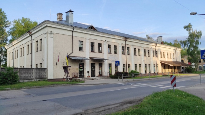 Pārdod nekustamo īpašumu ar stabilu naudas plūsmu  Daugavgrīva, Flotes iela  Īpašums atrodas Rīga - foto 1