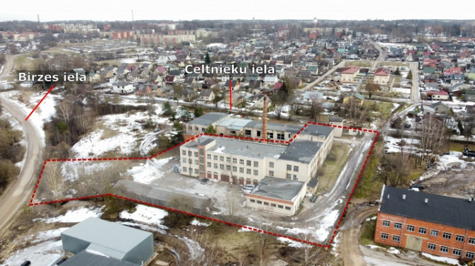Piedāvājumā ražošanas telpas Cēsīs!  Īpašums atrodas pie paša Cēsu centra ar ērtu Cēsis un novads - foto 1