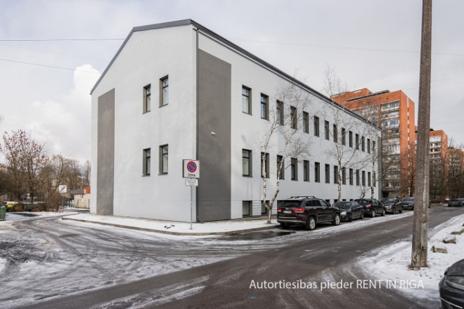 Iegādei tiek piedāvāta trīs stāvu ēka Brīvības ielas malā.  Lietderīgā / iznomājamā Rīga - foto 4