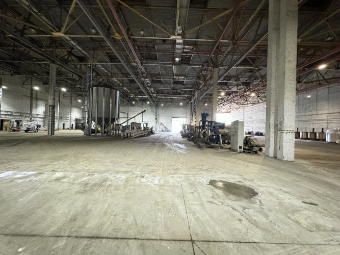 Plašas, apkurināmas noliktavas telpas Uriekstes ielā 4a  industriālā teritorijā pie Rīga - foto 1
