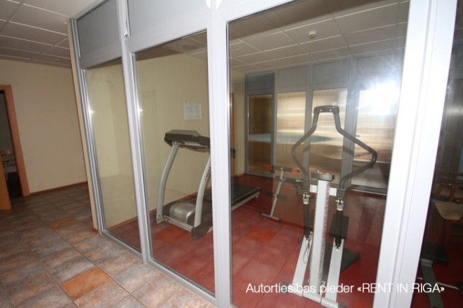 Telpas medicīnas pakalpojumu sniedzējam.  + 1. stāvā 840 m2- sastāv no priekštelpas, vāriem Rīga - foto 8
