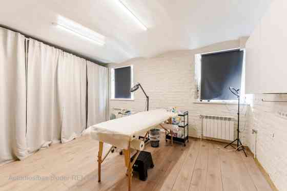 Bright Commercial Premises Near Miera Street with a Beautiful Courtyard Garden  - The premises are i Rīga