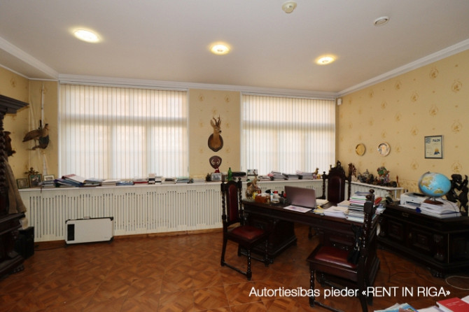 Divas kvalitatīvas ēkas ar zemi.  Īpašuma sastāvs: 1) Zemes gabals : 1274 m2; 2) Fasādes Rīga - foto 7