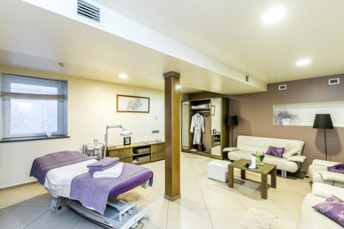 Īpašums atrodas jūgendstila ēkas labiekārtota iekšpagalma..  + Salons ir izvietots divos Rīga - foto 5