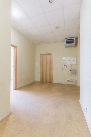 Komerctelpas ar stabilu ienākumu potenciālu Rīgas klusajā centrā!  Piedāvājumā komerctelpas Rīga - foto 9