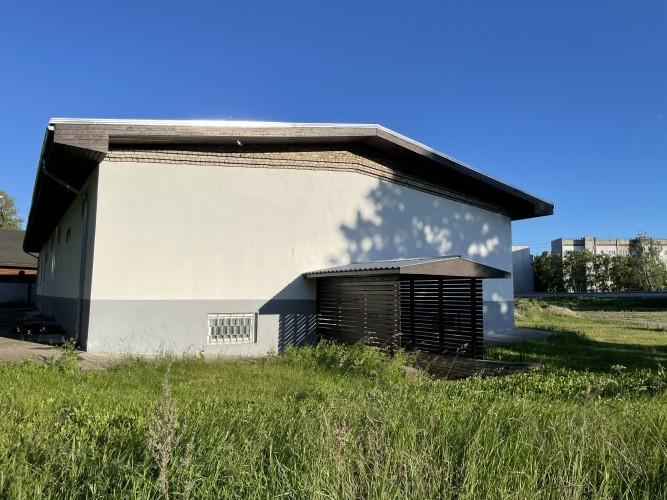 Pārdod komercobjektu ar piegulošo zemes gabalu!   Izdevīga investīcija ar iespēju būvēt Rīga - foto 3