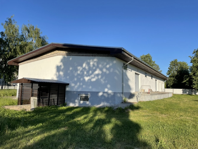 Pārdod komercobjektu ar piegulošo zemes gabalu!   Izdevīga investīcija ar iespēju būvēt Rīga - foto 2