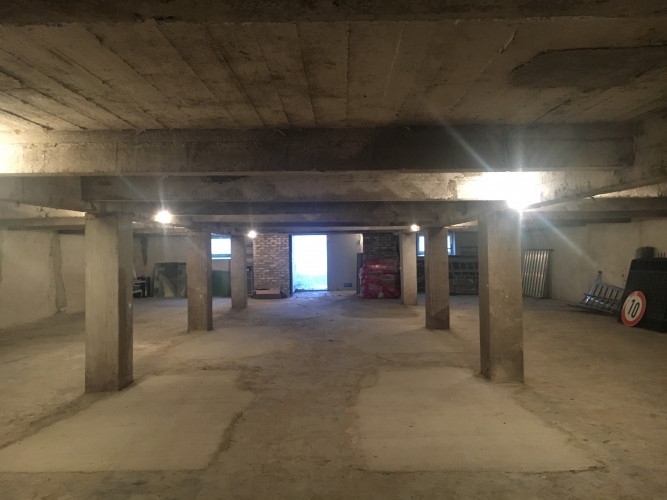 Pārdod komercobjektu ar piegulošo zemes gabalu!   Izdevīga investīcija ar iespēju būvēt Rīga - foto 9