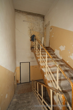 Tirdzniecības/biroja telpas pie 