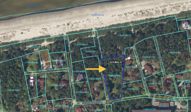 Land near the sea in Melluži. All city utilities are available (gas, electricity, water).  According Юрмала - изображение 1