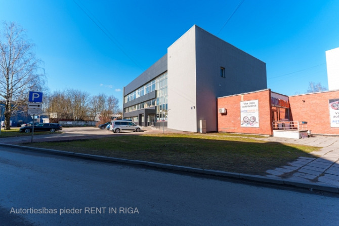 Iznomātājs ir gatavs ilgtermiņa nomniekam šo ēku renovēt un pielāgot B klases birojam. Rīga - foto 7
