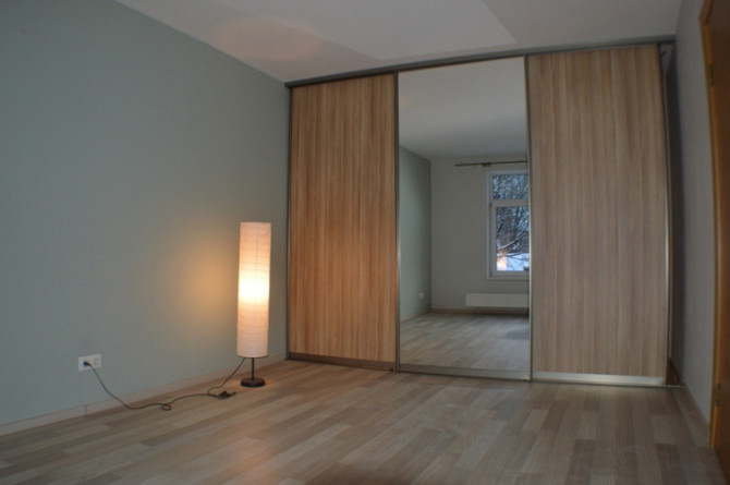 Lielisks investīciju objekts  4 dzīvokļu namīpašums klusā, zaļā vietā Čiekurkalnā. Rīga - foto 9