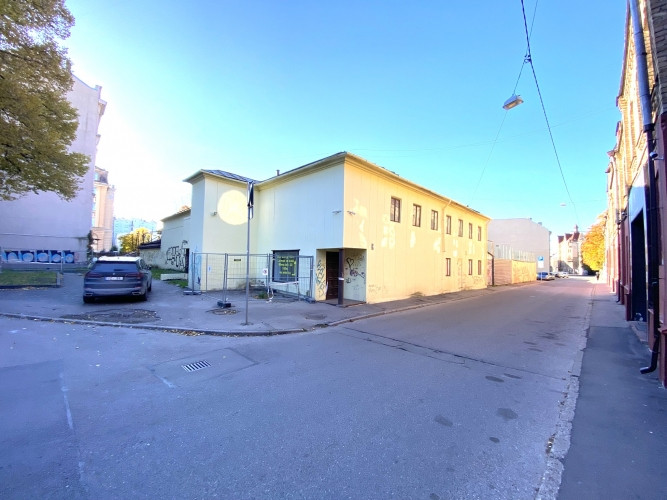 Pārdod investīciju objektu Rīgas centrā!  Tiek pārdots ekskluzīvs investīciju objekts Rīgas Rīga - foto 4