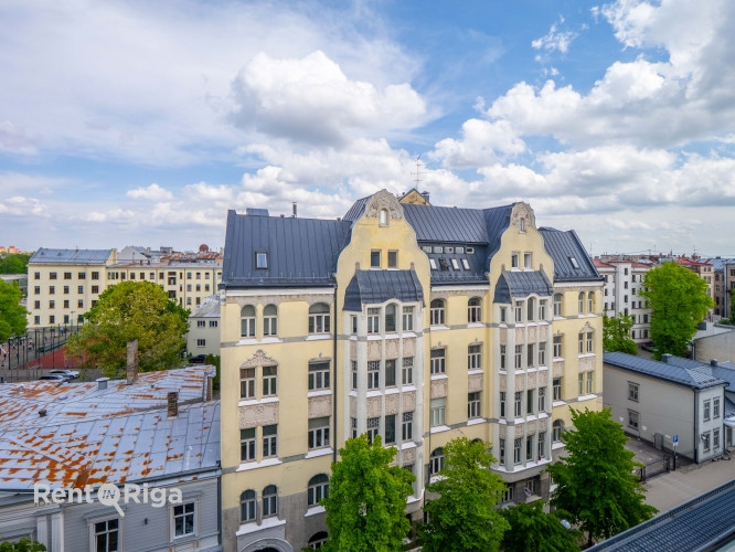 Penthauss ar plašu terasi jaunā projektā, pilsētas centrā, starp Tērbatas un Brīvības Rīga - foto 7