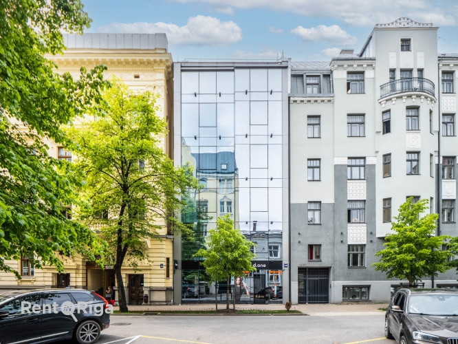 Ekskluzīvs dzīvoklis jaunā projektā ar plašu terasi.  Dzīvoklis atrodas ēkas sestajā Rīga - foto 1