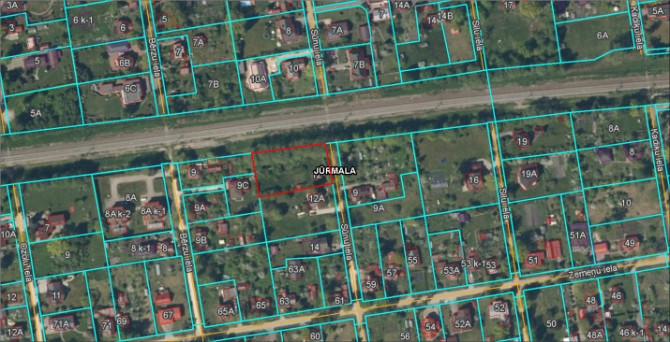 A large plot of land with an area of 2175m2 in a residential area in Melluži. 7 minutes on foot to t Юрмала - изображение 1