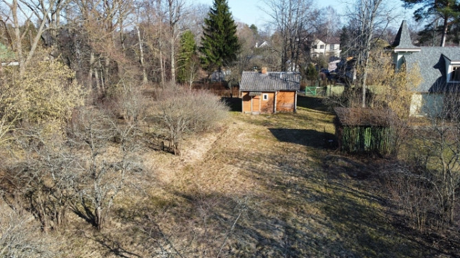 Plašs zemes gabals 2175 m2 platībā privātmāju rajonā Mellužos. Līdz jūrai  7 minūtes Jūrmala - foto 5
