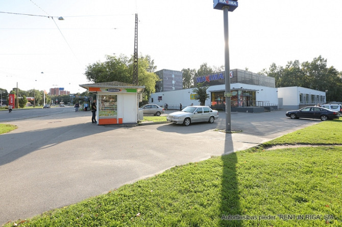 Investīciju objekts- tirdzniecības centrs Iļģuciemā. + 3 ēku platība 2548 m2. + Zemes gabala Rīga - foto 7
