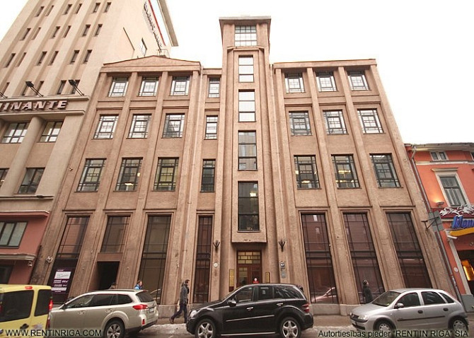 Iznomā kvalitatīvas biroja telpas Rīgas centrā, prestižā vietā pretī viesnīcai 
