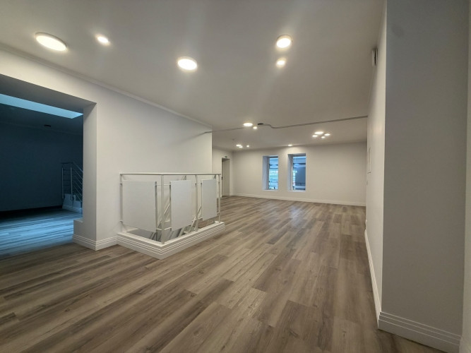 Pieejamas daudzfunkcionālas telpas Rīgas centrā  Piedāvājumā daudzfunkcionālas telpas Rīgas Rīga - foto 1