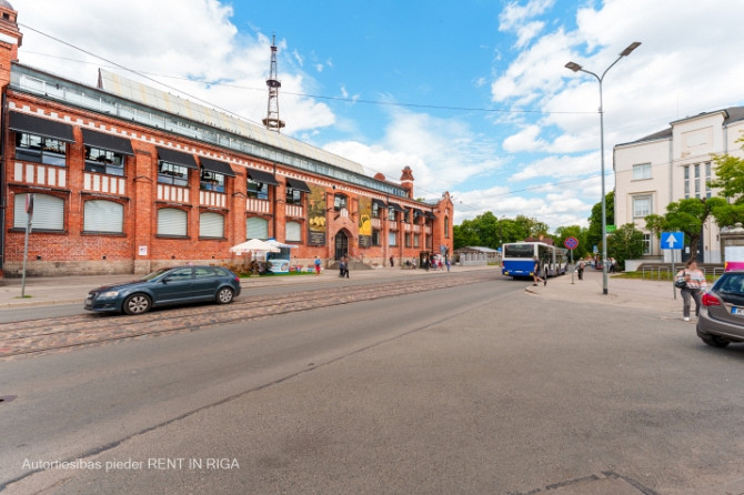 Tirdzniecības telpas pretim Āgenskalna tirgum ar ieeju no Mazās Nometņu ielas puses. Rīga - foto 2